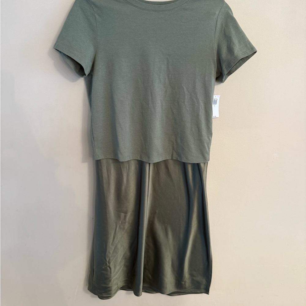 Old Navy Green Skirt and Shirt Matching Set